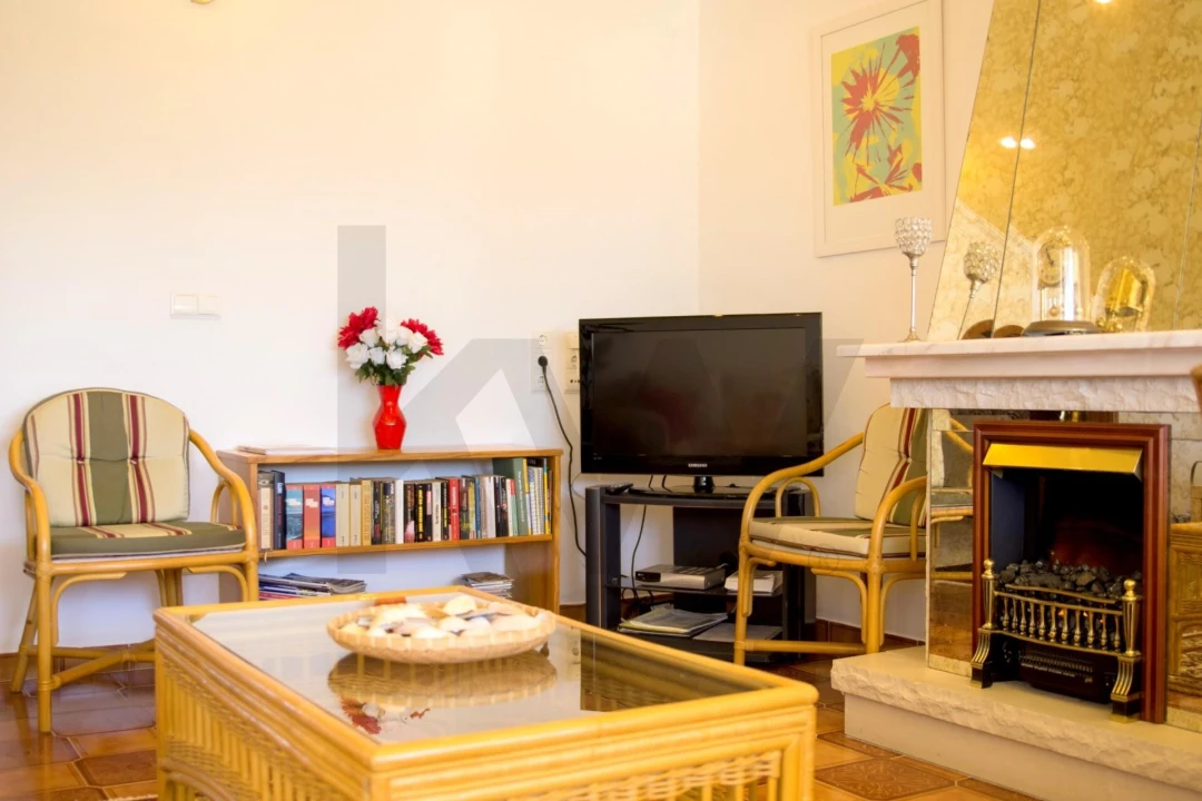 Apartamento T2 para Venda em Colares Foto 13