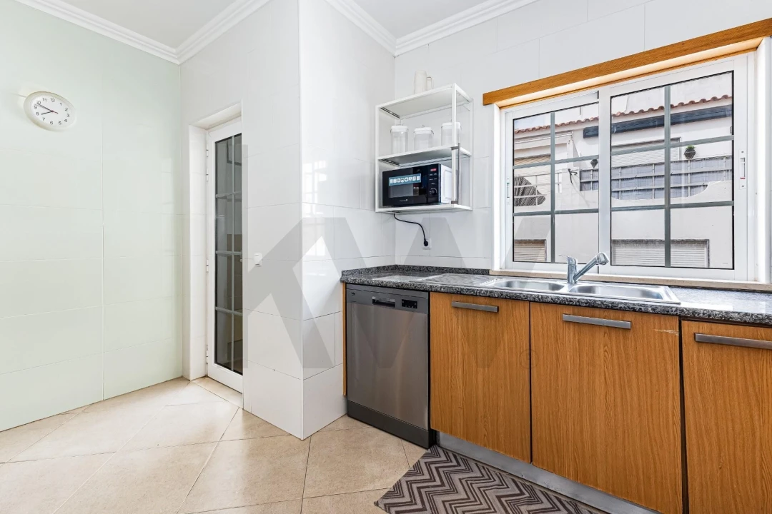 Apartamento T2 para Venda em Alcantarilha e Pêra Foto 19