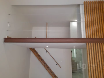 Apartamento T1 para Arrendamento em Carcavelos e Parede