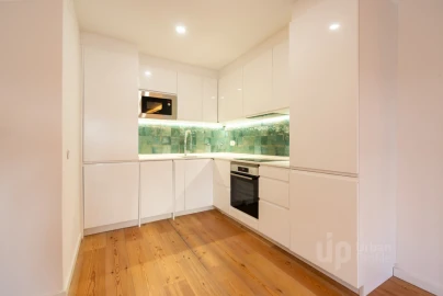 Apartamento T2 para Venda em Santa Maria Maior