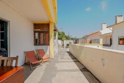 Moradia T5 para Venda em Carvoeira