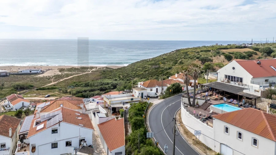 Moradia T5 para Venda em Carvoeira Foto 47