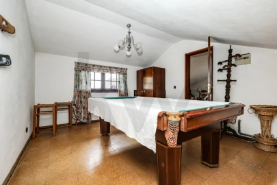 Moradia T6 para Venda em São João das Lampas e Terrugem