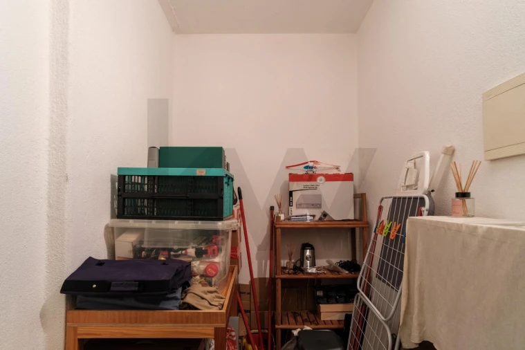 Apartamento T1 para Venda em Ramada e Caneças Foto 16