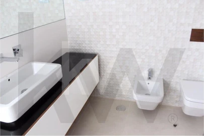 Apartamento T3 para Arrendamento em Santo António dos Cavaleiros e Frielas