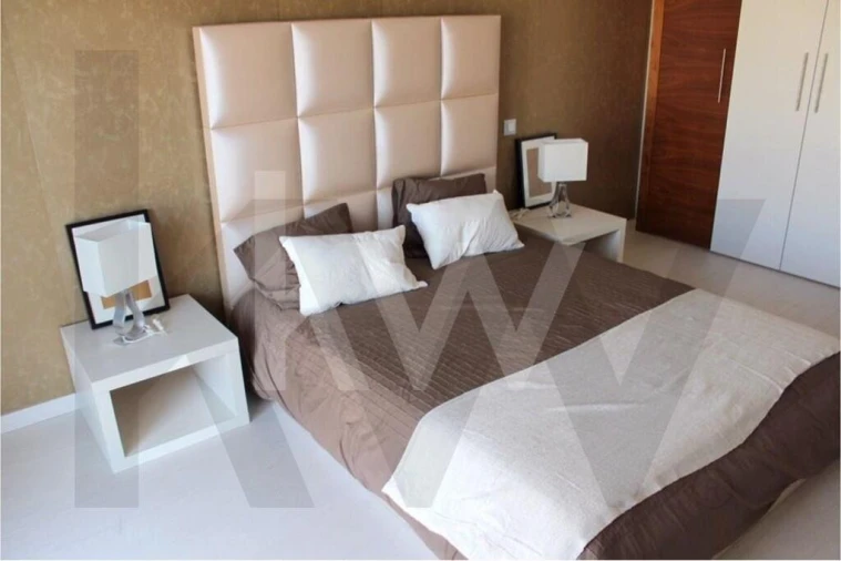 Apartamento T3 para Arrendamento em Santo António dos Cavaleiros e Frielas Foto 28