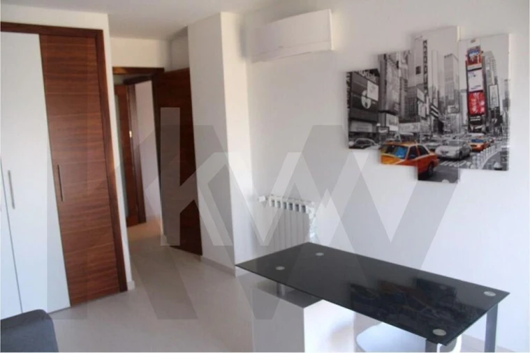 Apartamento T3 para Arrendamento em Santo António dos Cavaleiros e Frielas Foto 16