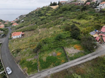Terreno para Venda em Arco da Calheta