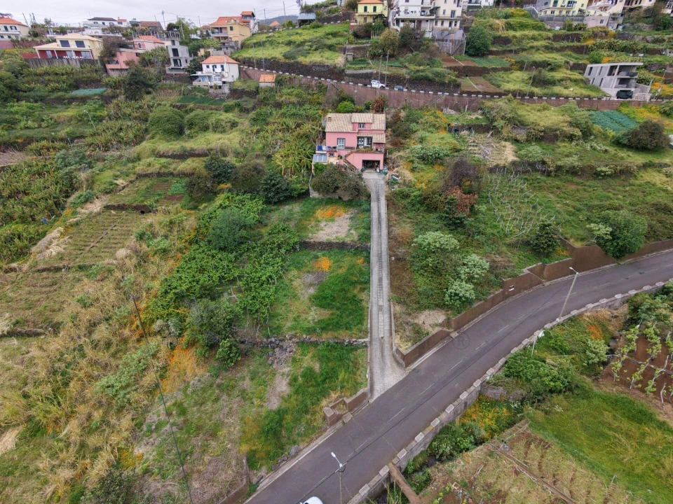 Terreno para Venda em Arco da Calheta Foto 13
