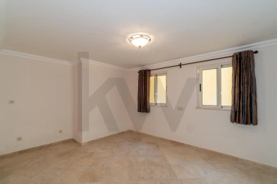 Moradia T3 para Venda em Castro Marim