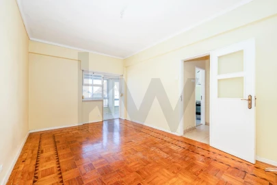 Apartamento T2 para Venda em Lumiar