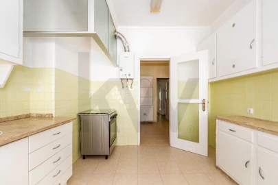 Apartamento T2 para Venda em Lumiar