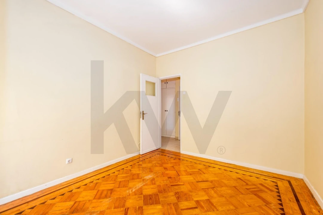 Apartamento T2 para Venda em Lumiar Foto 24