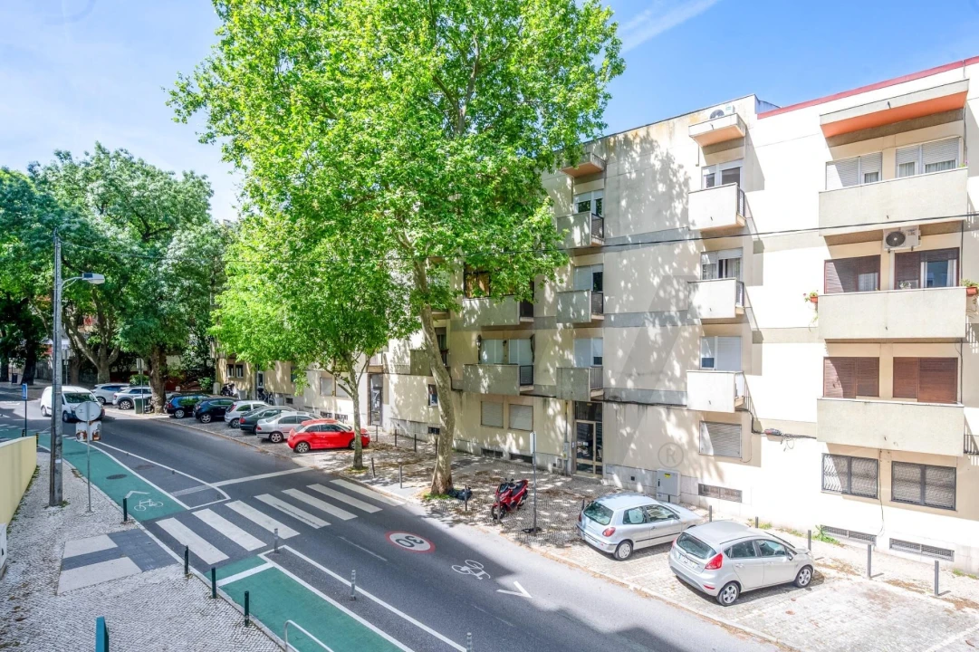 Apartamento T2 para Venda em Lumiar Foto 31