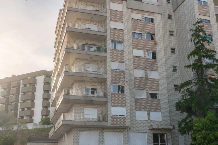 Apartamento T2 para Venda em Santo Antonio dos Olivais Foto 15