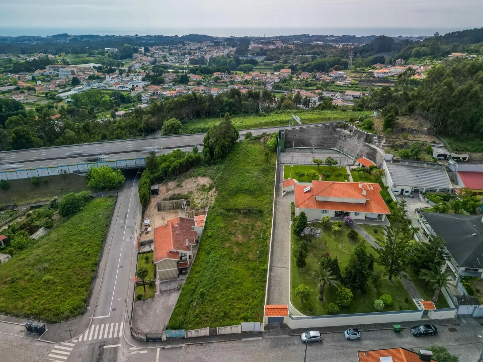 Terreno para Venda em Serzedo e Perosinho Foto 4