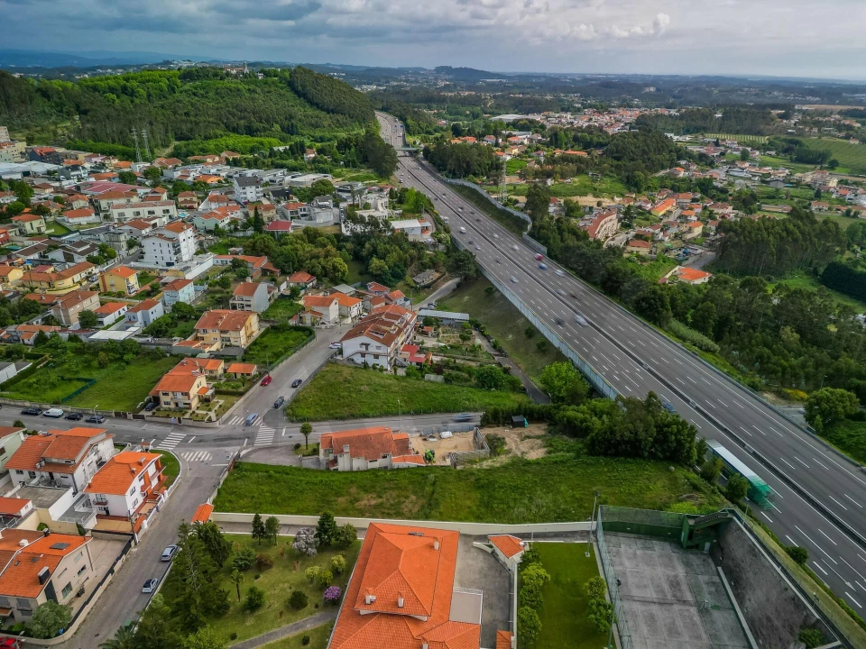 Terreno para Venda em Serzedo e Perosinho Foto 8