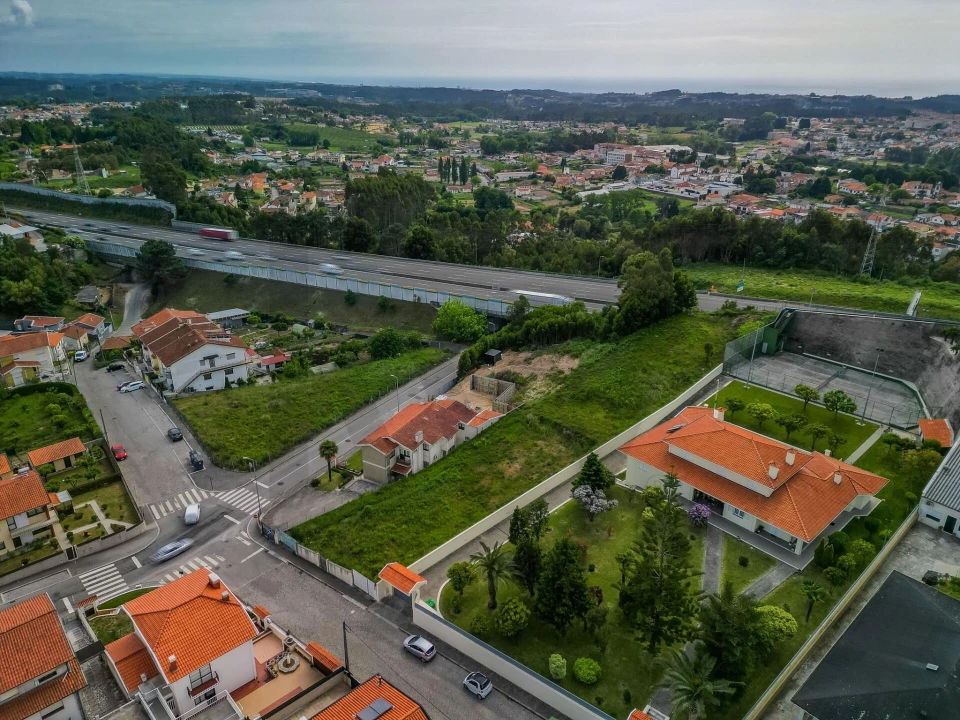 Terreno para Venda em Serzedo e Perosinho Foto 6