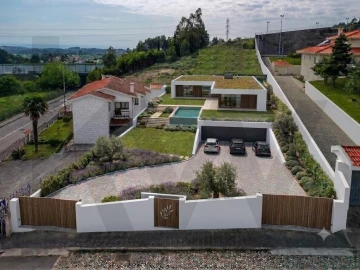 Terreno para Venda em Serzedo e Perosinho