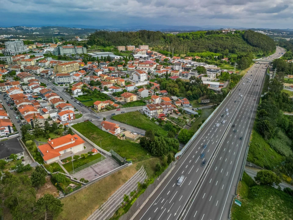 Terreno para Venda em Serzedo e Perosinho Foto 10