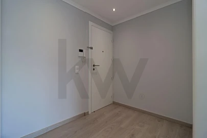 Apartamento T3 para Arrendamento em Carnaxide e Queijas