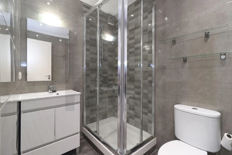 Apartamento T3 para Arrendamento em Carnaxide e Queijas Foto 24