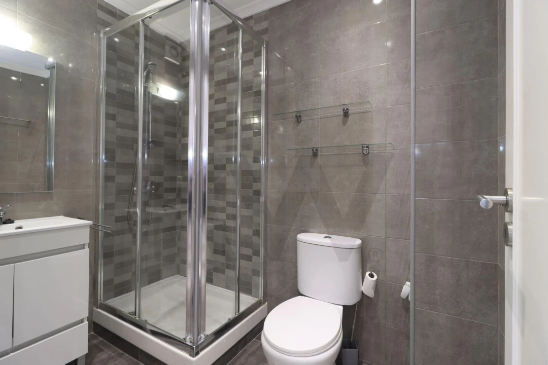 Apartamento T3 para Arrendamento em Carnaxide e Queijas Foto 23