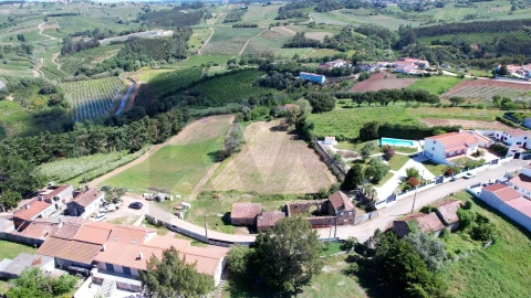 Prédio para Venda em A dos Negros
