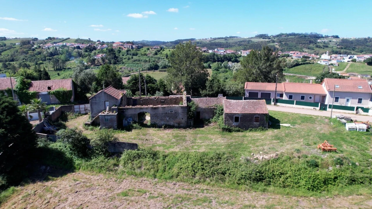 Prédio para Venda em A dos Negros Foto 1