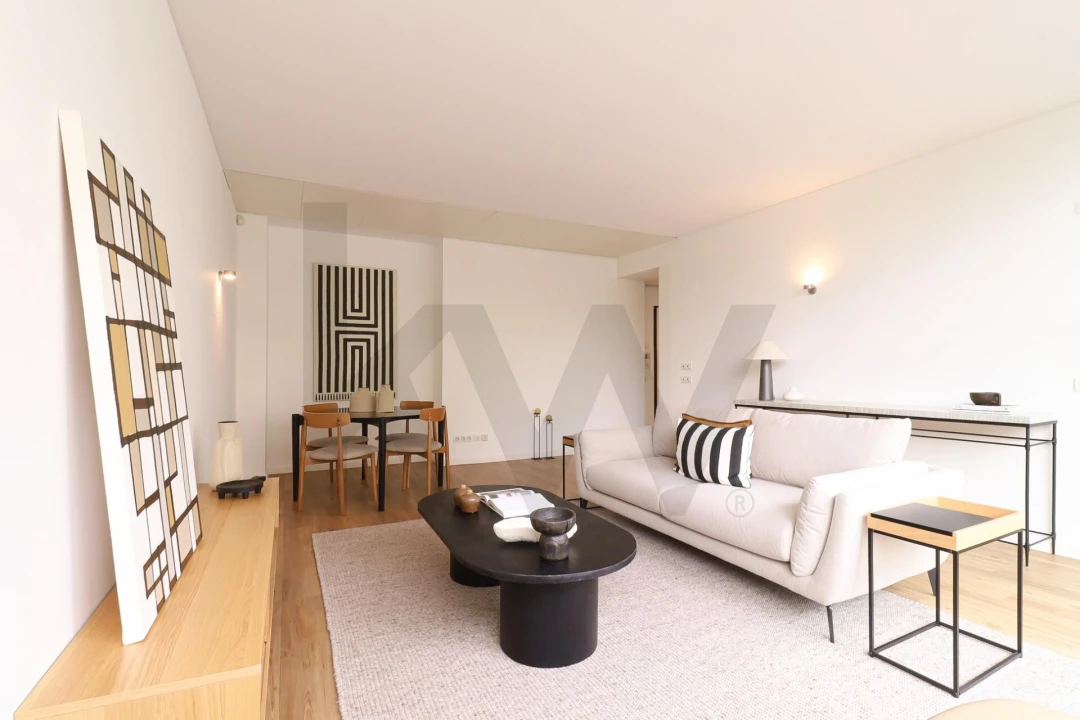Apartamento T1 para Venda em Avenidas Novas Foto 11