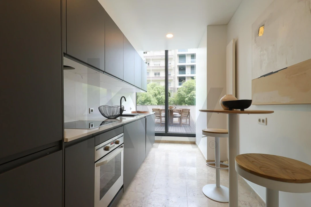 Apartamento T1 para Venda em Avenidas Novas Foto 12