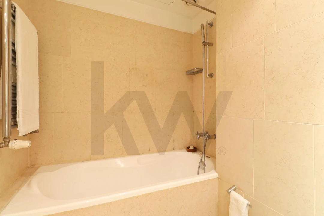 Apartamento T1 para Venda em Avenidas Novas Foto 19