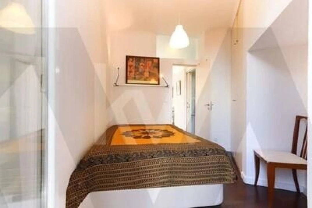 Apartamento T1 para Venda em Campo de Ourique Foto 9