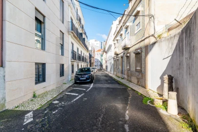 Apartamento T1 para Venda em Campo de Ourique