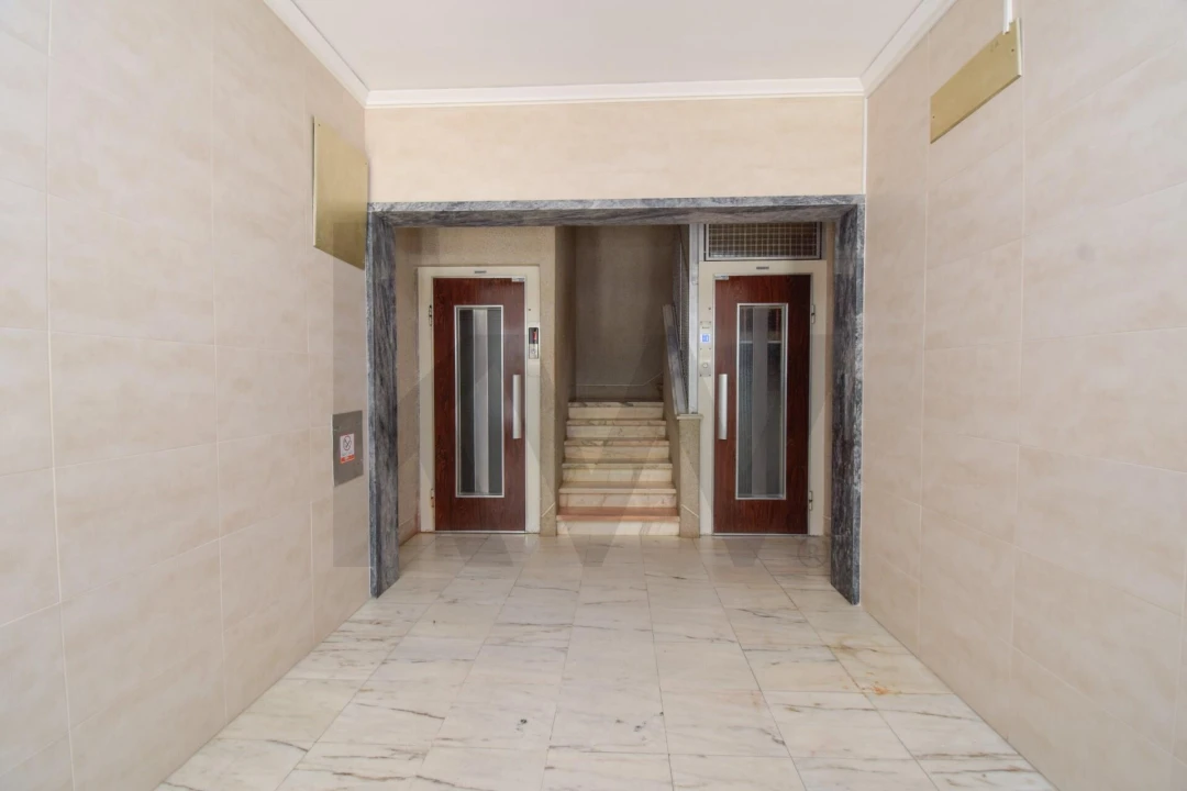 Apartamento T3 para Venda em Oeiras e São Julião da Barra, Paço de Arcos e Caxias Foto 25