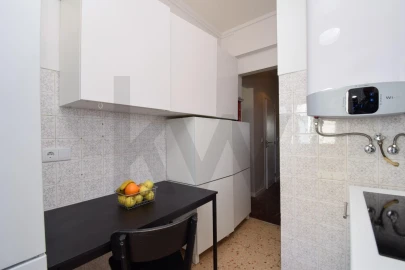 Apartamento T3 para Venda em Oeiras e São Julião da Barra, Paço de Arcos e Caxias