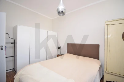 Apartamento T3 para Venda em Oeiras e São Julião da Barra, Paço de Arcos e Caxias