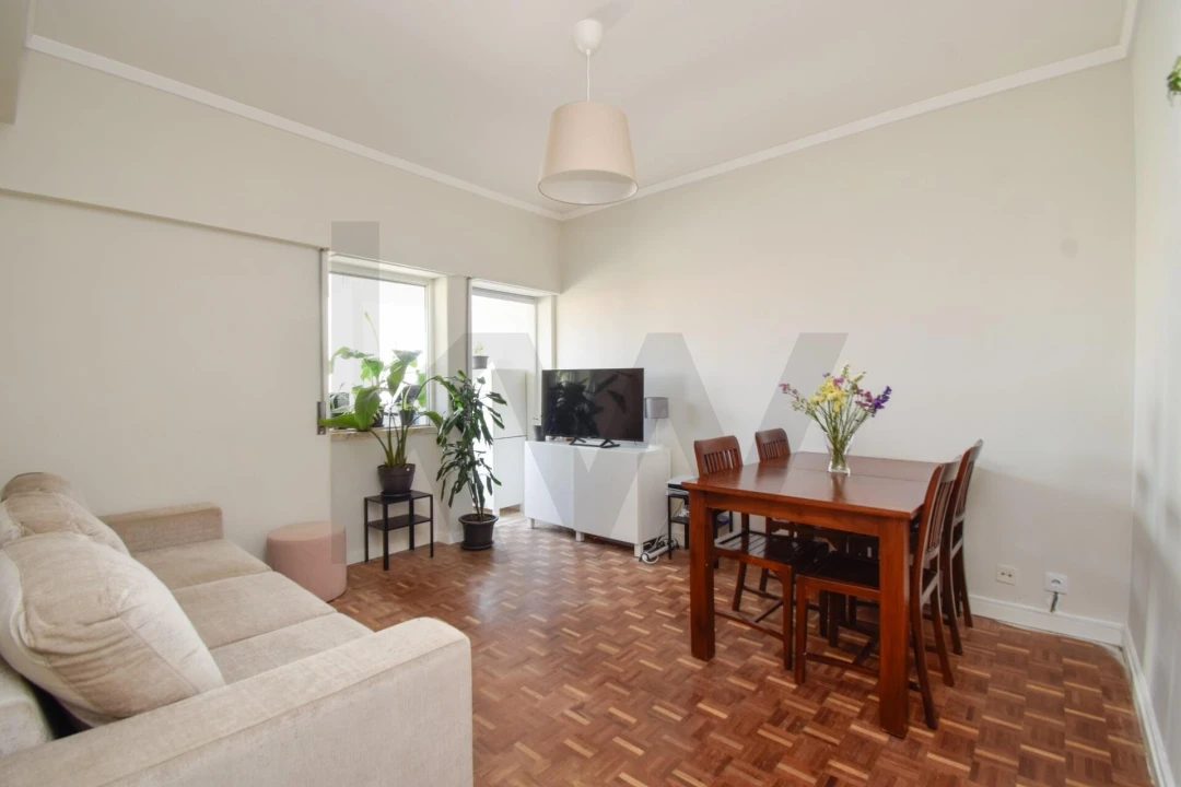Apartamento T3 para Venda em Oeiras e São Julião da Barra, Paço de Arcos e Caxias Foto 1