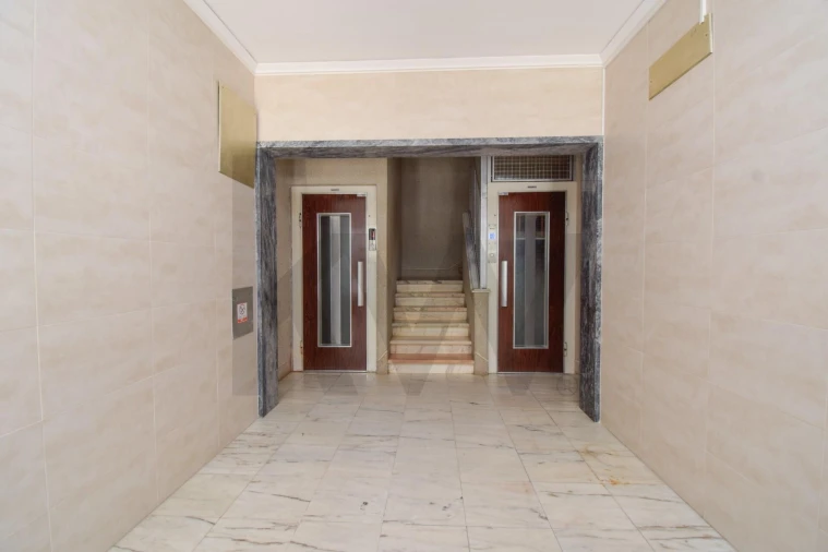 Apartamento T3 para Venda em Oeiras e São Julião da Barra, Paço de Arcos e Caxias Foto 25