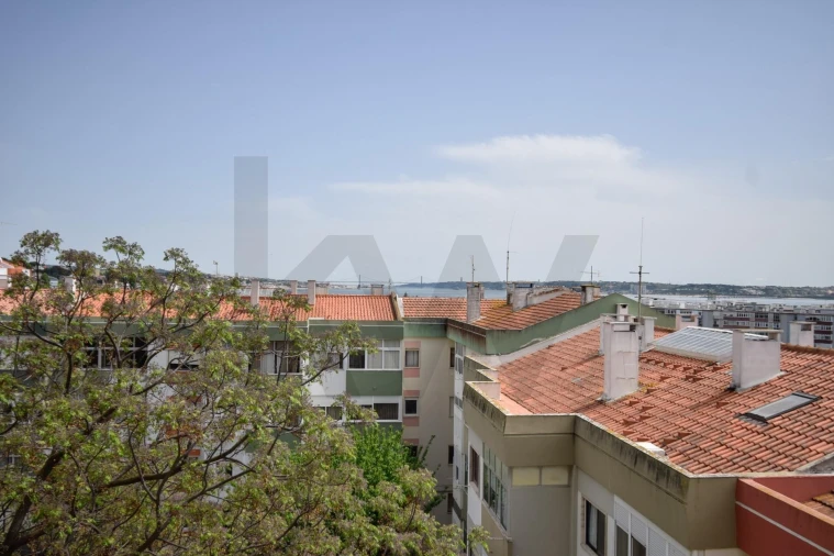 Apartamento T3 para Venda em Oeiras e São Julião da Barra, Paço de Arcos e Caxias Foto 5