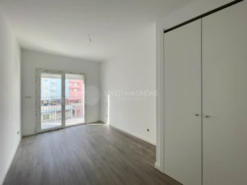 Apartamento T3 para Venda em Corroios