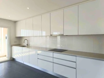 Apartamento T3 para Venda em Corroios