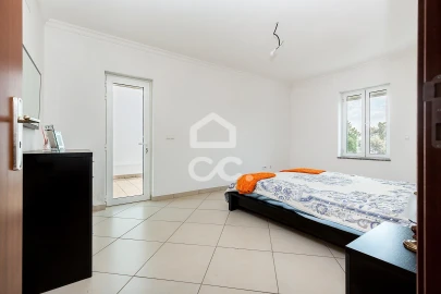 Moradia T3 para Venda em Mora