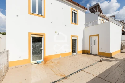Moradia T3 para Venda em Mora
