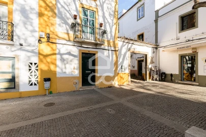 Moradia T1 para Venda em Évora (São Mamede, Sé, São Pedro e Santo Antão)