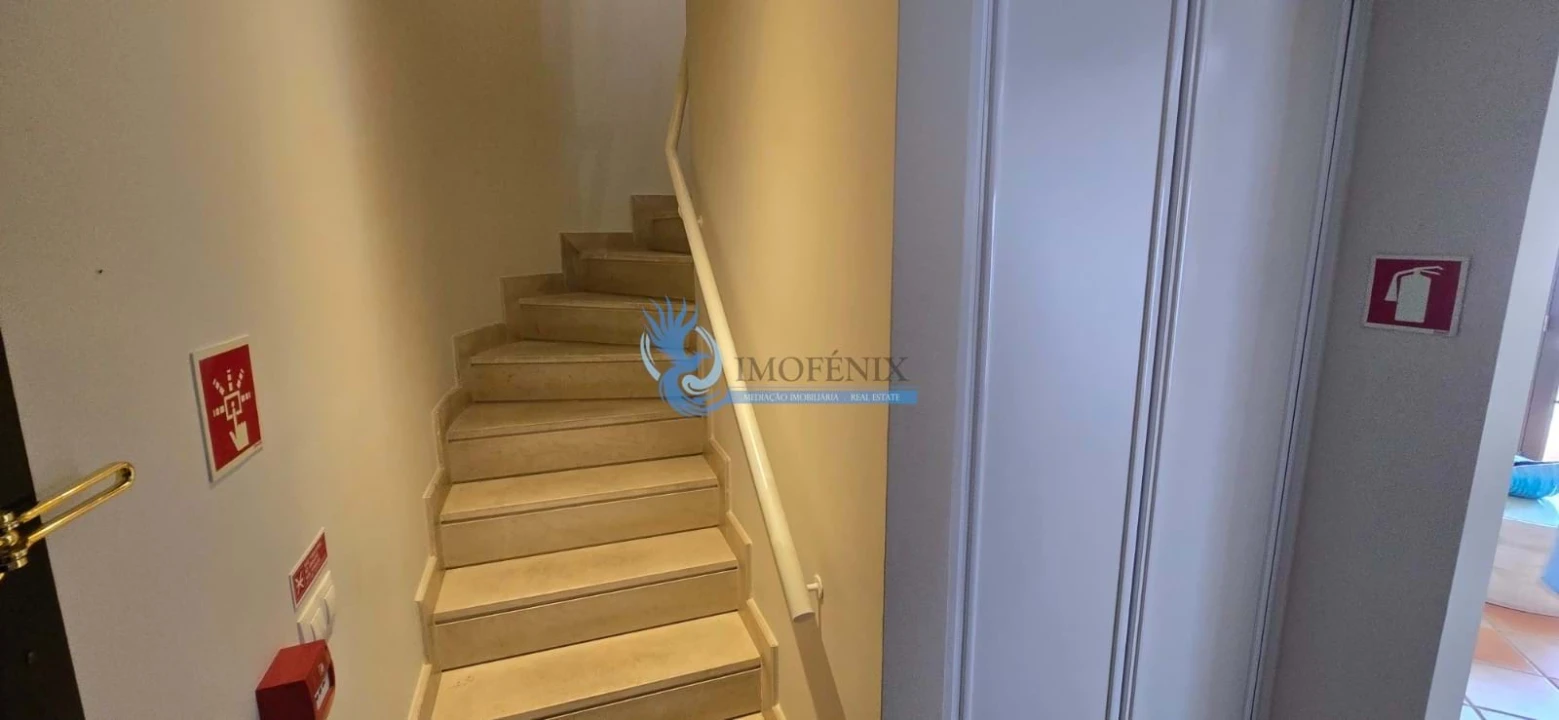 Apartamento T2 para Venda em Albufeira e Olhos de Água Foto 6