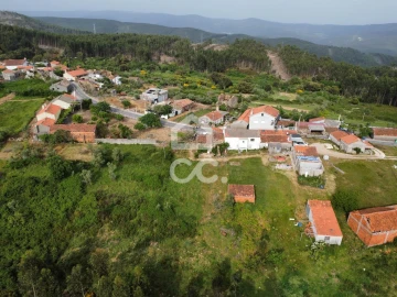 Moradia T3 para Venda em Aguda