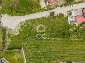 Terreno para Venda em Pousada de Saramagos