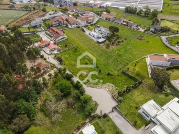 Terreno para Venda em Pousada de Saramagos
