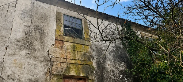 Moradia T3 para Venda em Cambra e Carvalhal de Vermilhas